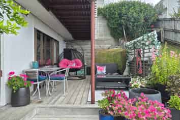 27 Carlton Crescent, Maraetai