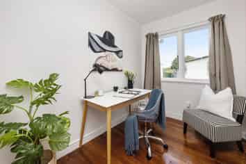 40 Reid Road, New Lynn