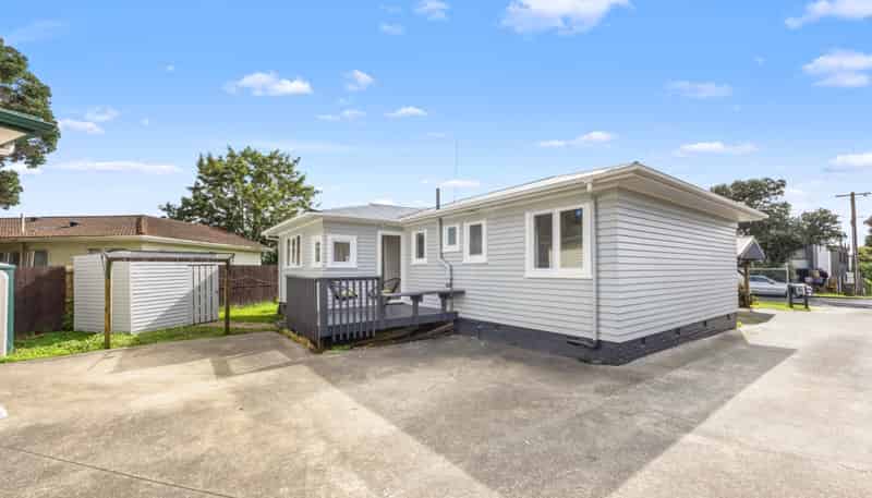 40 Reid Road, New Lynn