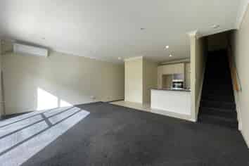 12/44 Carlos Drive, Flat Bush