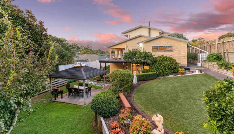 51A Isobel Road, Greenhithe