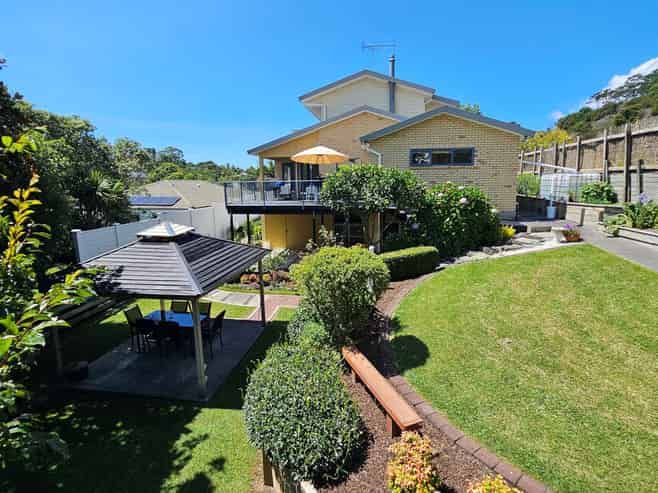 51A Isobel Road, Greenhithe