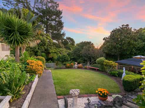51A Isobel Road, Greenhithe