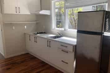 10A Fifth Ave, Mount Albert