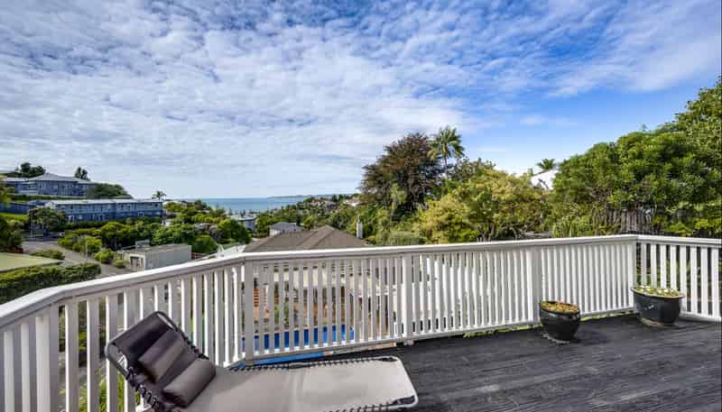 4 Fitzroy Road, Bluff Hill