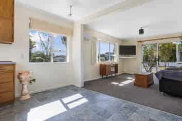 5 Kanawa Street, WAIKANAE