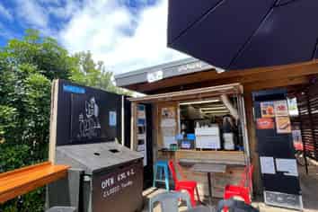 Day Trade Waiheke Cafe - $200k+ to Working Owner