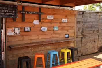 Day Trade Waiheke Cafe - $200k+ to Working Owner