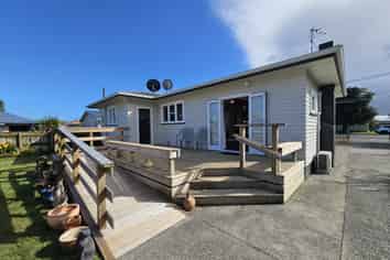 25 Carlisle Street, Levin