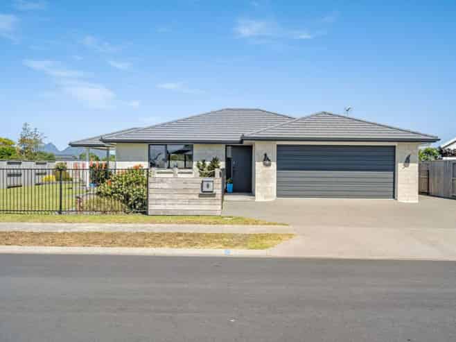 9 Kahukaka Road, One Tree Point