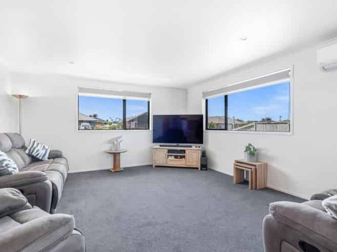 9 Kahukaka Road, One Tree Point