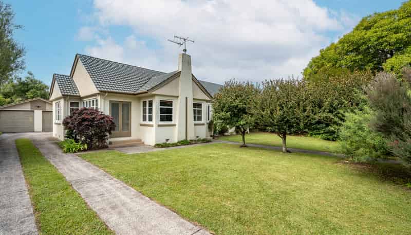 37 Storey Avenue, Forest Lake