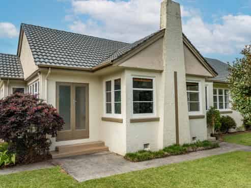 37 Storey Avenue, Forest Lake