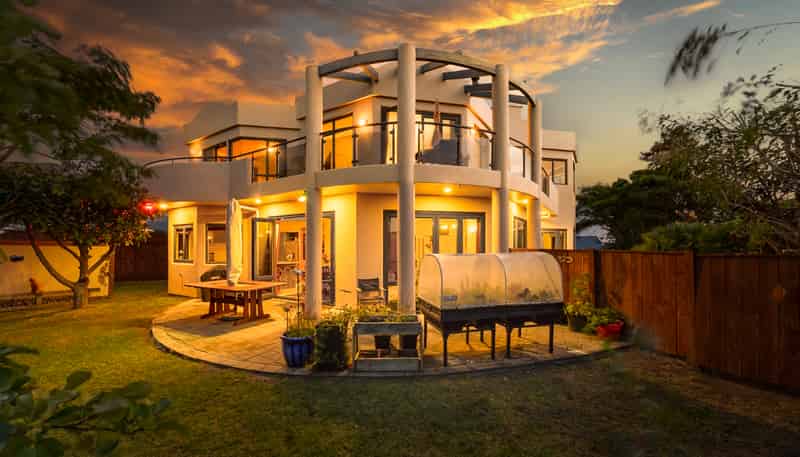 3 Shearwater Rise, Paraparaumu Beach