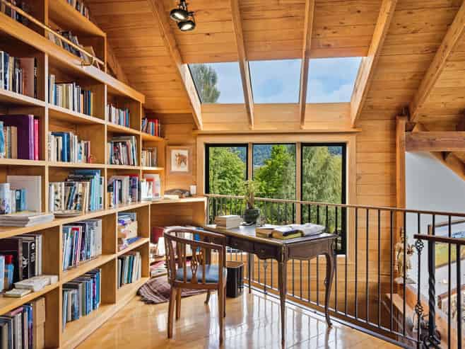 206 Peninsula Road, Kelvin Heights