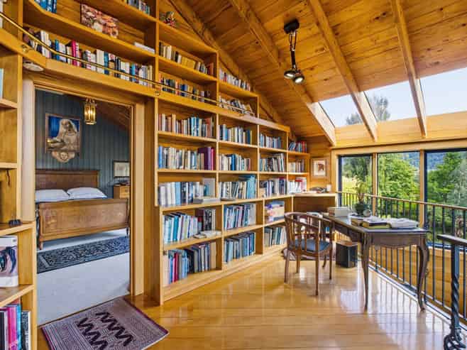 206 Peninsula Road, Kelvin Heights