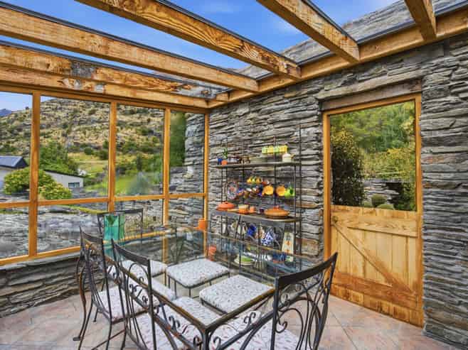 206 Peninsula Road, Kelvin Heights