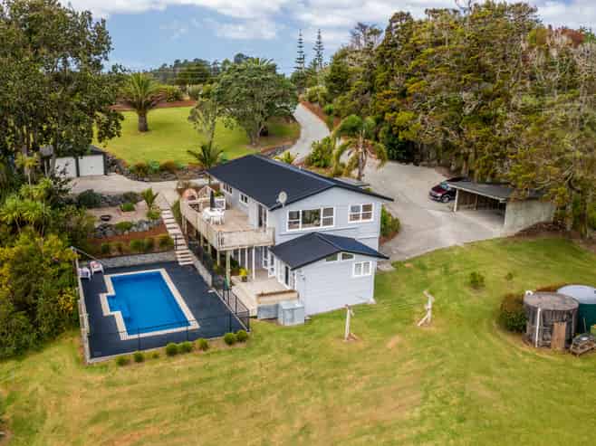 24 Mahurangi East Road, Snells Beach