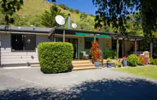 2147 State Highway 1, Oaro