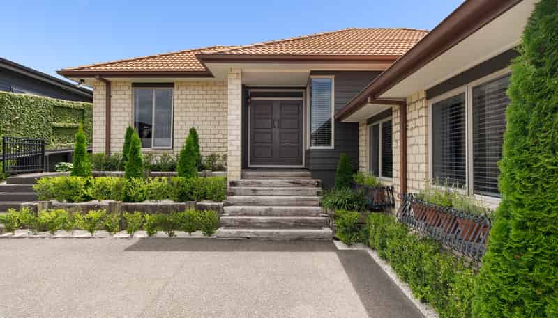 51 Inverness Drive, Pyes Pa