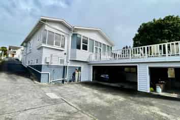 124 Mount Albert Road, Mount Albert