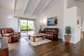 158 Golf Links Road, KAIATA