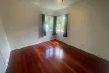 2/33 Havelock Avenue, Forrest Hill