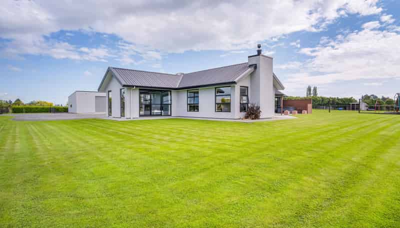 23B Hodges Drive, Winton