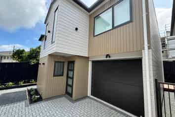 169D Everglade Drive, Totara Heights