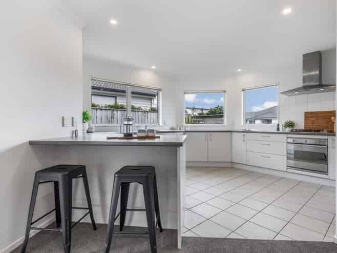 36 Kahurangi Heights, Aotea