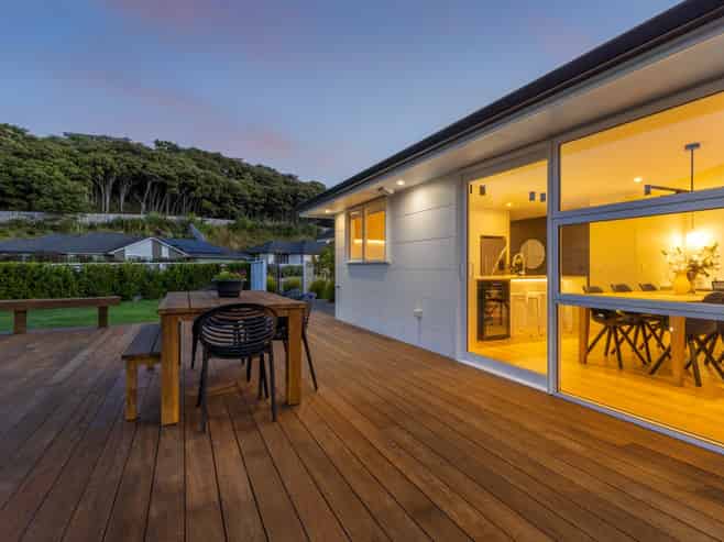 44 Tradewinds Drive, Whitby