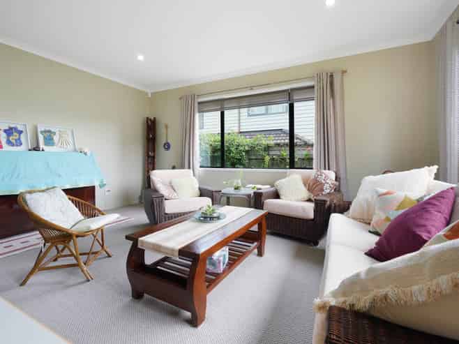 214 Kyle Road, Greenhithe