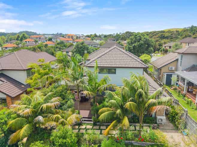 214 Kyle Road, Greenhithe