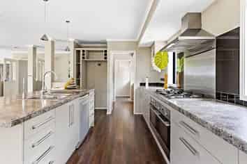 3 Gavinike Place, Waimauku