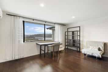 16 Schopolo Place, Albany