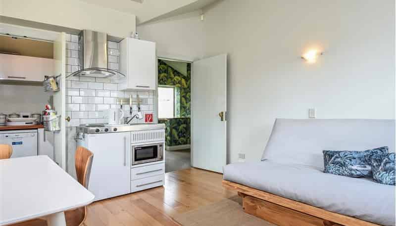 APT/27  Mount Albert Road , Mount Albert