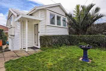 APT/27  Mount Albert Road , Mount Albert