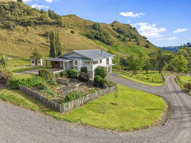 280 Pukeokahu Road, Taoroa Junction