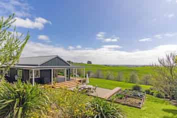 56B Taylor Road, Karaka