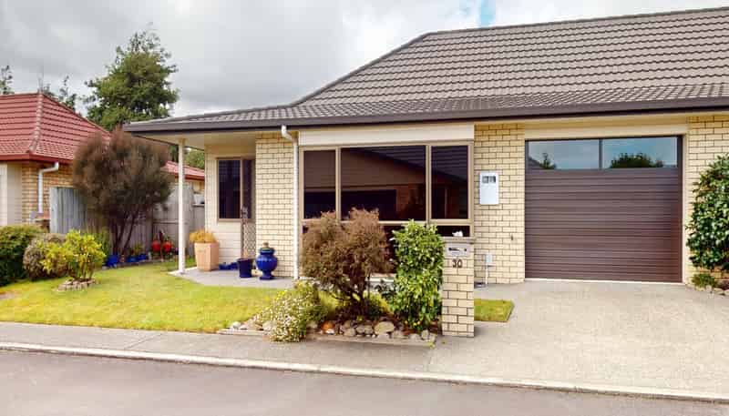 30/91 Mako Mako Road, Levin