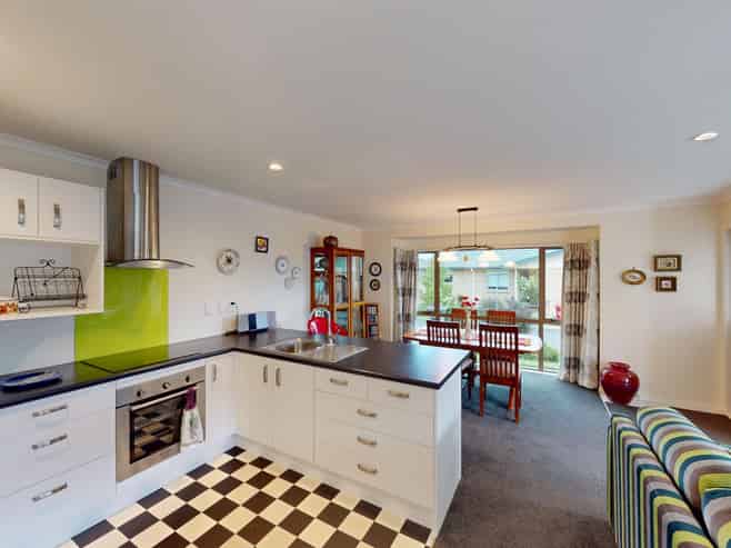 30/91 Mako Mako Road, Levin