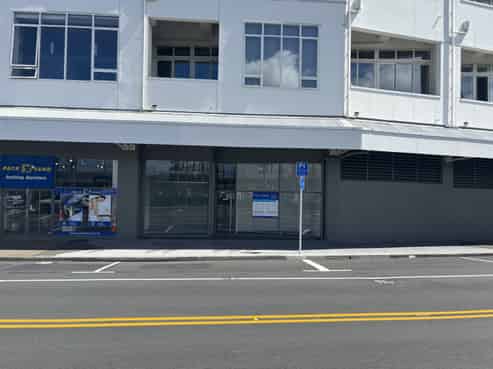 High-Profile 100sqm Retail Opportunity