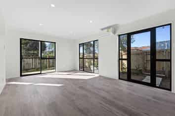  543C Massey Road, Mangere