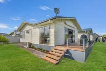 17 Byron Grove, Owhata