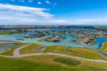 27 Bridgewater Quay, Huntingdon