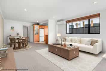 2/27 Kellaway Drive, East Tamaki