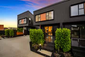 48 Range View Road, Mount Albert