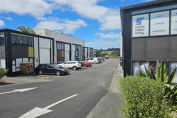 $32,000 - SOUGHT-AFTER 120M² UNIT
