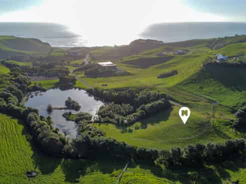 8 Washer Road, Omata