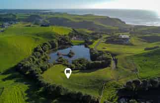 8 Washer Road, Omata